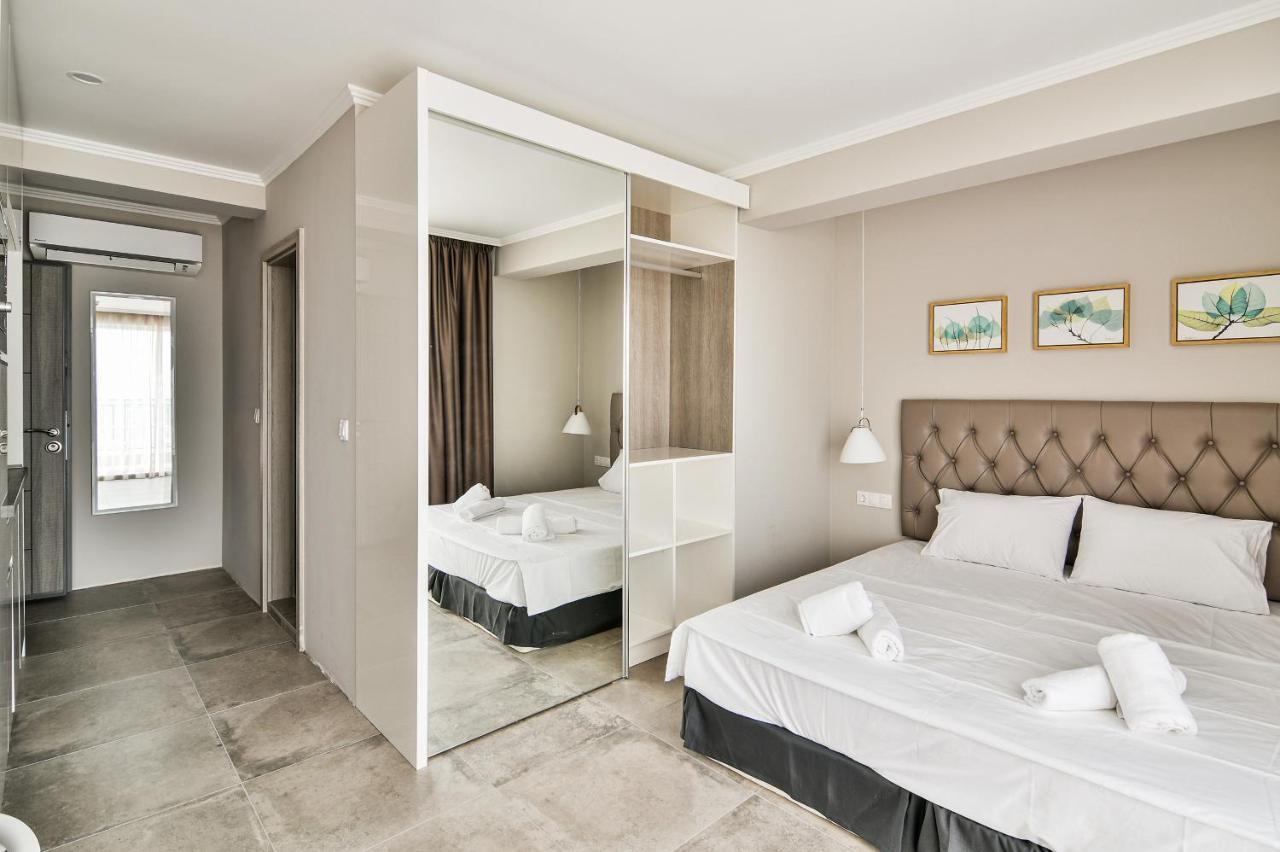 Sea Lounge Aparthotel Varna Exterior photo