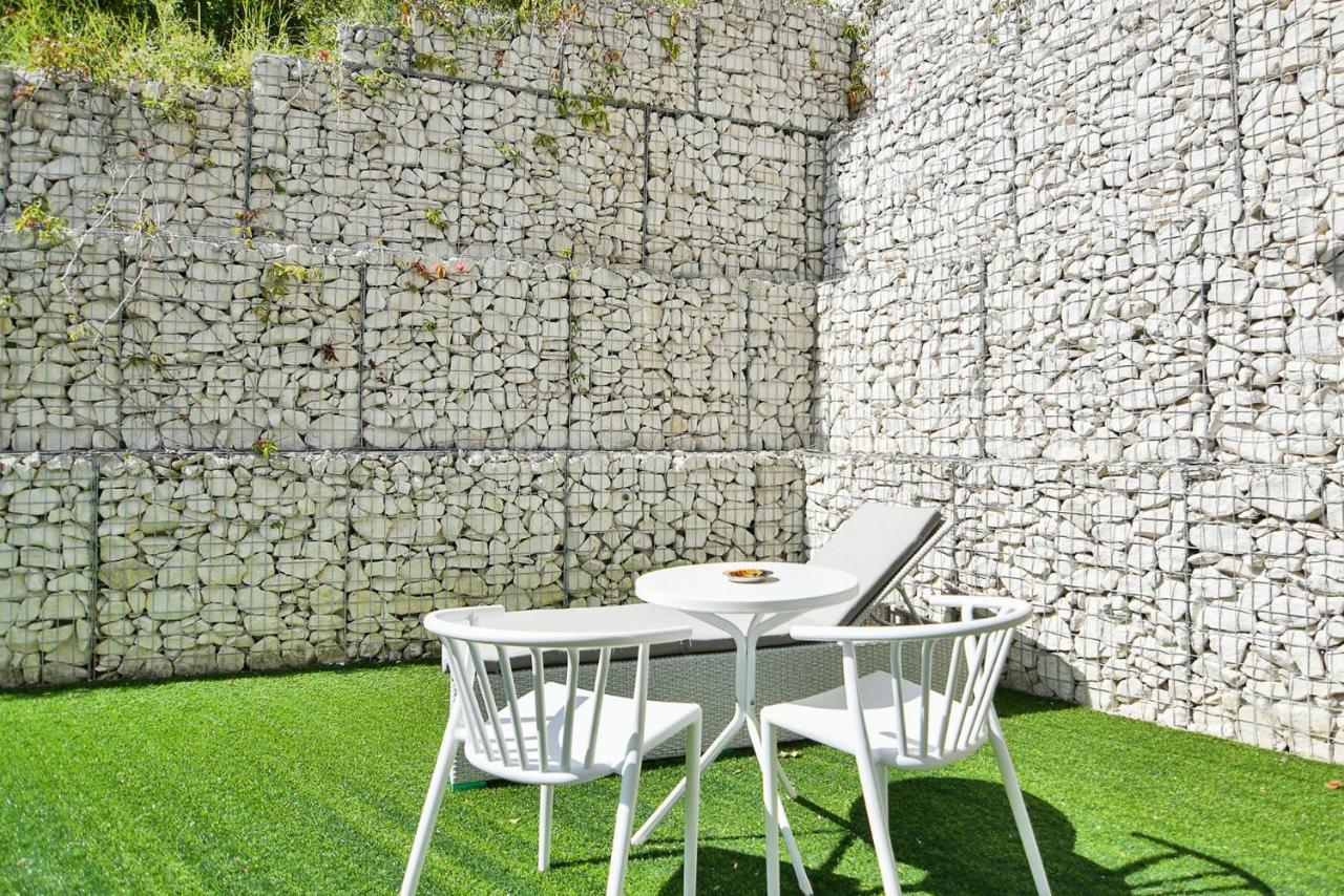 Sea Lounge Aparthotel Varna Exterior photo