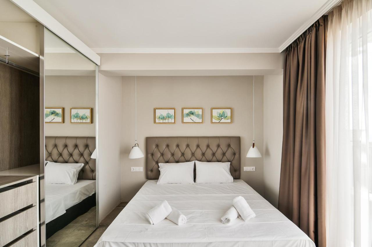 Sea Lounge Aparthotel Varna Exterior photo